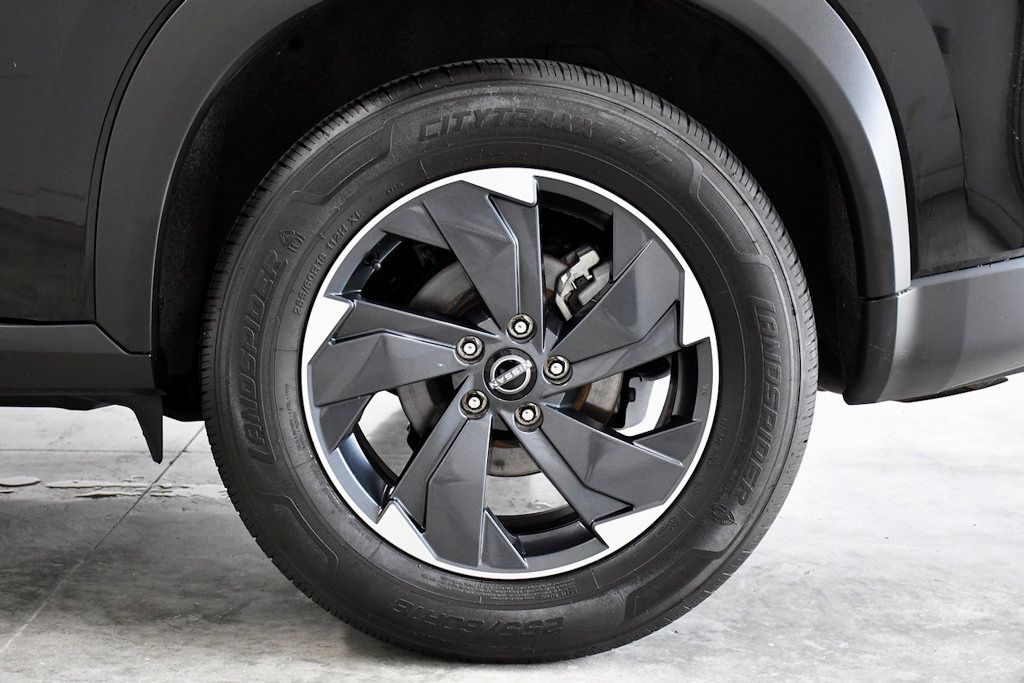 2024 Nissan Rogue FWD SV - 23054739 - 11