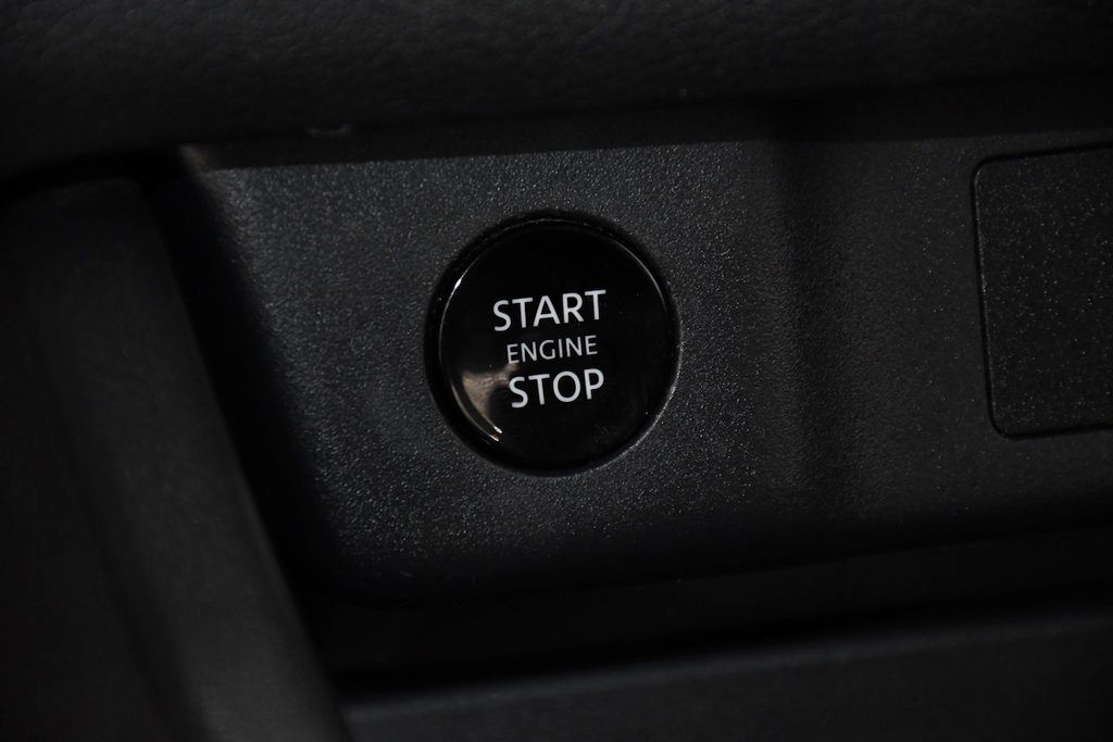 2024 Nissan Rogue FWD SV - 23054739 - 29