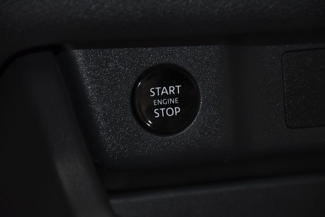 2024 Nissan Rogue FWD SV - 23090575 - 30