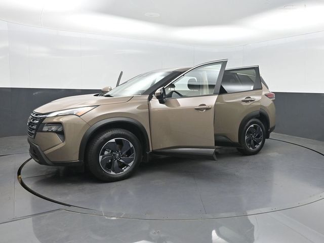 2024 Nissan Rogue FWD SV - 23039297 - 35