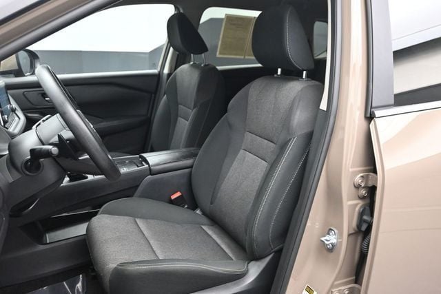 2024 Nissan Rogue FWD SV - 23039297 - 4