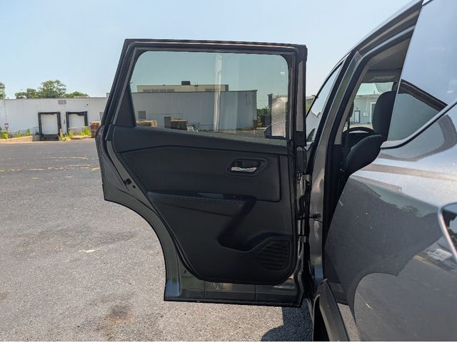 2024 Nissan Rogue FWD SV - 23042976 - 9