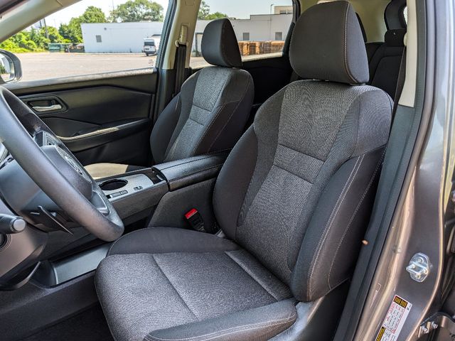 2024 Nissan Rogue FWD SV - 23042976 - 12