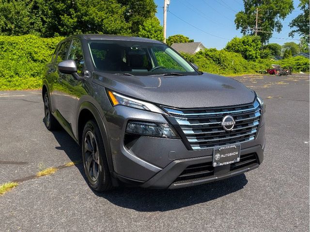2024 Nissan Rogue FWD SV - 23042976 - 2