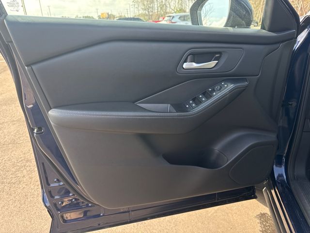 2024 Nissan Rogue FWD SV - 22987983 - 3