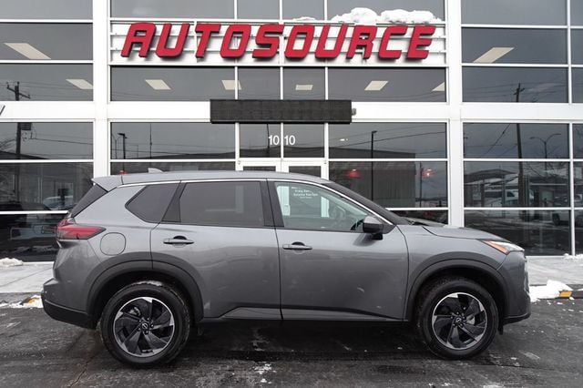 2024 Nissan Rogue FWD SV - 22775779 - 0