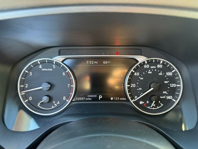 2024 Nissan Rogue FWD SV - 22971699 - 3