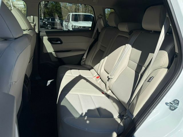 2024 Nissan Rogue FWD SV - 22971699 - 6