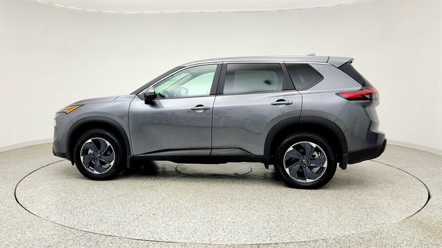 2024 Nissan Rogue FWD SV w/ Frameless Rearview Mirror & Universal Remote - 23036157 - 7