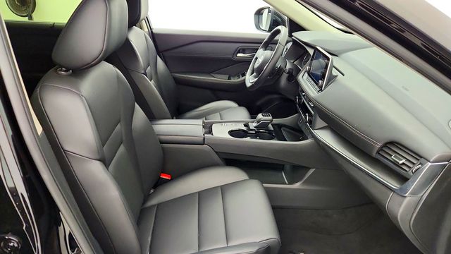 2024 Nissan Rogue FWD SV w/ Premium Package - 23100869 - 23