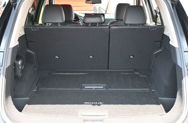 2024 Nissan Rogue Platinum - 23025886 - 18
