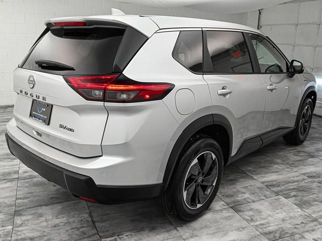 2024 Nissan Rogue SV photo 7