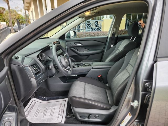 2024 Nissan Rogue SV - 22932035 - 8