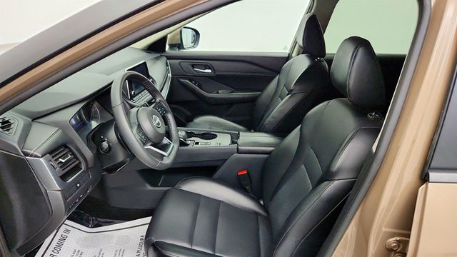 2024 Nissan Rogue SV w/ Premium Pkg - 23037042 - 19