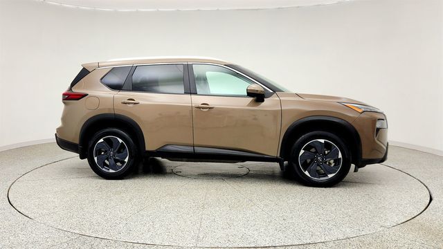 2024 Nissan Rogue SV w/ Premium Pkg - 23037042 - 3