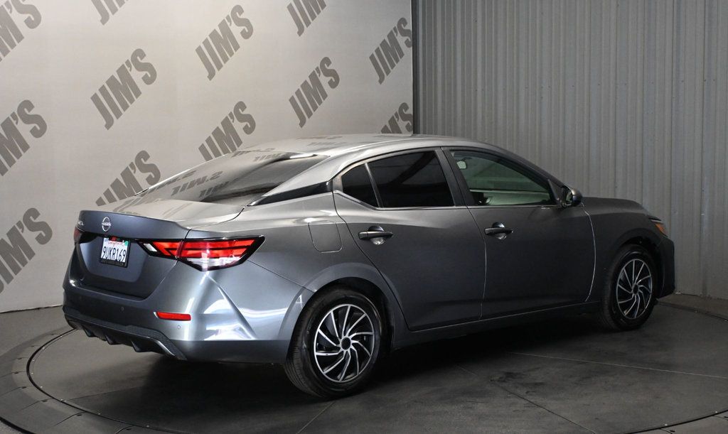 Nissan Sentra photo 5