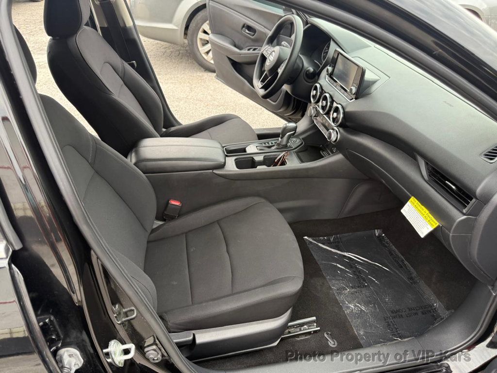 2024 Nissan Sentra S photo 13