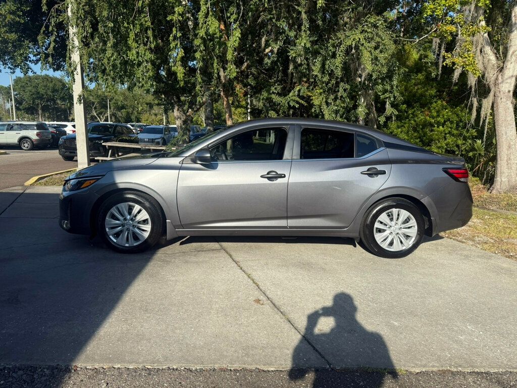 2024 Nissan Sentra S photo 2