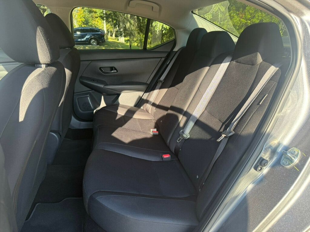 2024 Nissan Sentra S photo 7