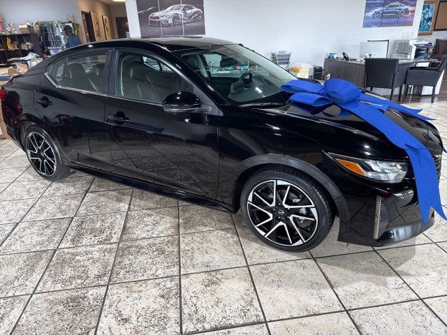 2024 Nissan Sentra SR photo 3