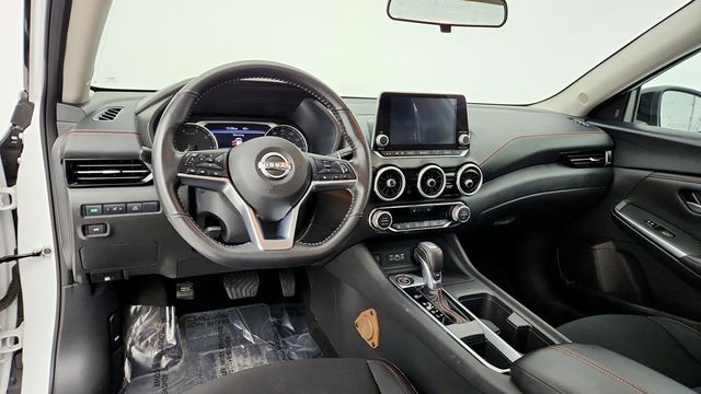 2024 Nissan Sentra SR CVT with 18'' Black Alloy Wheels - 22947400 - 11