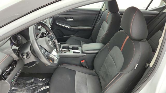 2024 Nissan Sentra SR CVT with 18'' Black Alloy Wheels - 22947400 - 18
