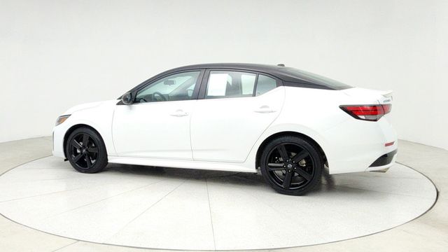 2024 Nissan Sentra SR CVT with 18'' Black Alloy Wheels - 22947400 - 6