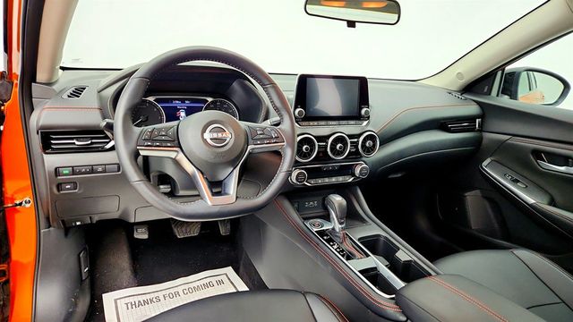 2024 Nissan Sentra SR CVT w/ Premium Package and 18'' Black Alloy - 23016524 - 12