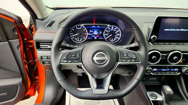 2024 Nissan Sentra SR CVT w/ Premium Package and 18'' Black Alloy - 23016524 - 13