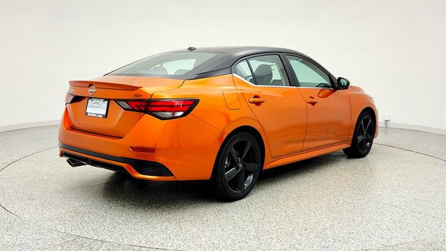 2024 Nissan Sentra SR CVT w/ Premium Package and 18'' Black Alloy - 23016524 - 4