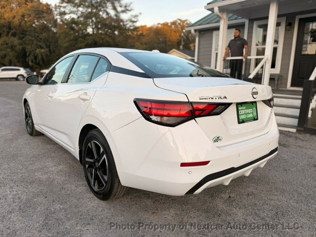 2024 Nissan Sentra SV photo 3