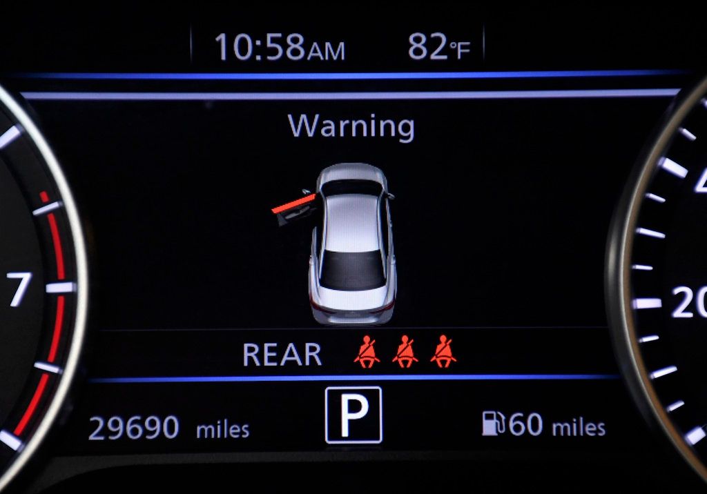 2024 Nissan Sentra SV CVT - 22876712 - 22