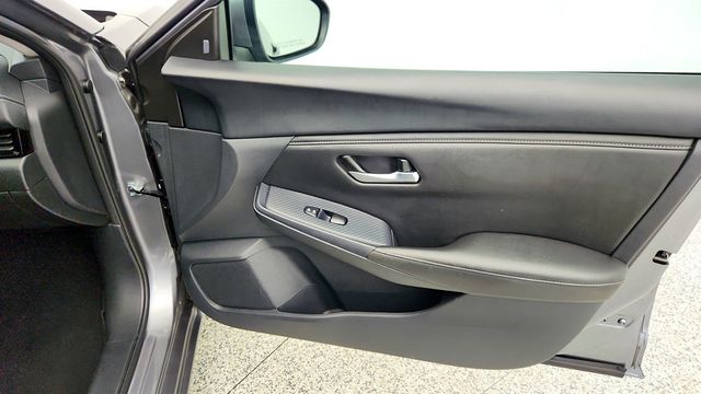 2024 Nissan Sentra SV CVT - 22975328 - 24