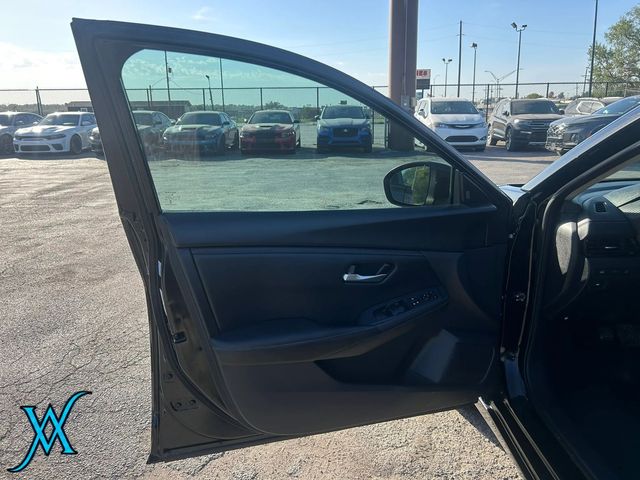 2024 Nissan Sentra SV Sedan 4D - 23093711 - 9