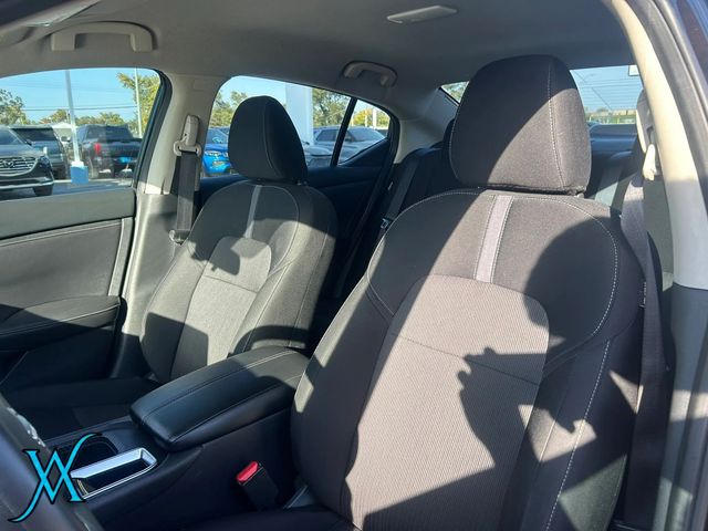 2024 Nissan Sentra SV Sedan 4D - 23093711 - 12