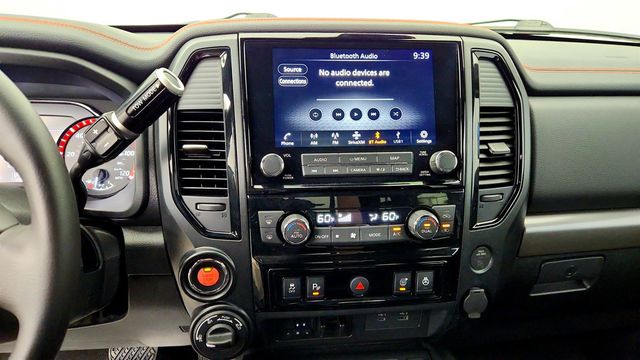 2024 Nissan Titan 4x4 Crew Cab PRO-4X w/ Convenience & Utility Pkgs - 23081743 - 16
