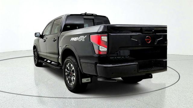 2024 Nissan Titan 4x4 Crew Cab PRO-4X w/ Convenience & Utility Pkgs - 23081743 - 5