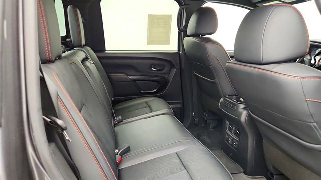 2024 Nissan Titan 4x4 Crew Cab PRO-4X w/ Rugged Step Boards - 23081836 - 39