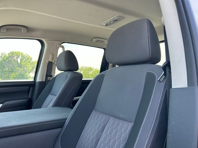 2024 Nissan Titan 4x4 Crew Cab SV - 23015552 - 9