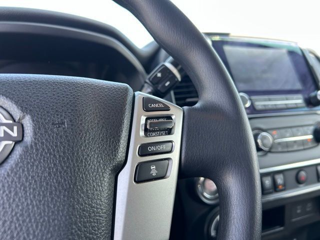 2024 Nissan Titan 4x4 Crew Cab SV - 23015552 - 12
