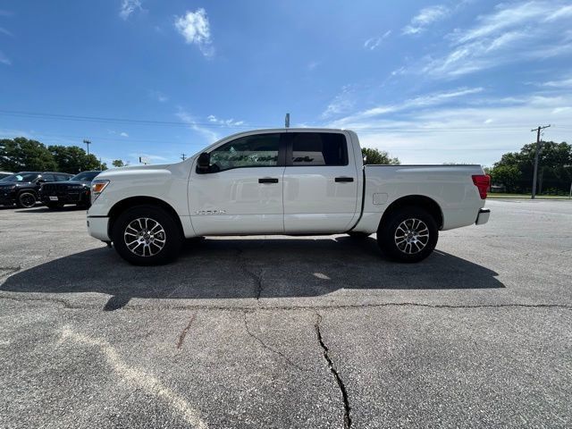 2024 Nissan Titan 4x4 Crew Cab SV - 23015552 - 4