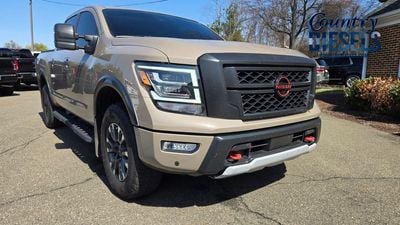 2024 Nissan Titan