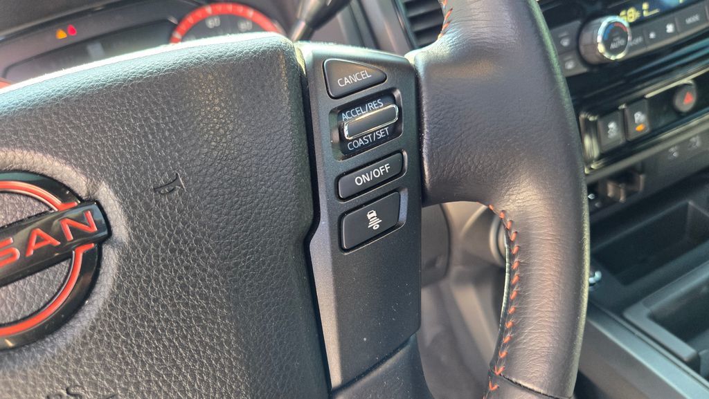2024 Nissan Titan PRO-4X  - 23002068 - 15