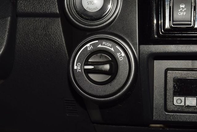 2024 Nissan Titan PRO-4X  - 23002068 - 31