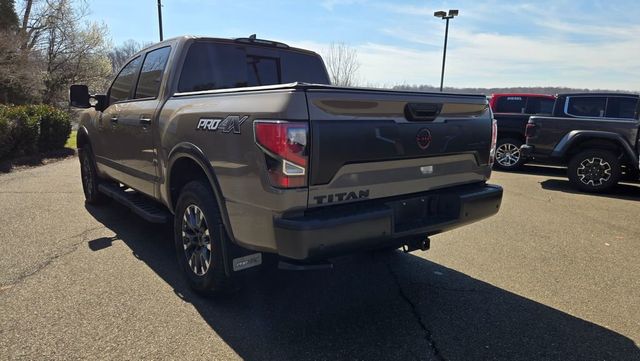 2024 Nissan Titan PRO-4X  - 23002068 - 4