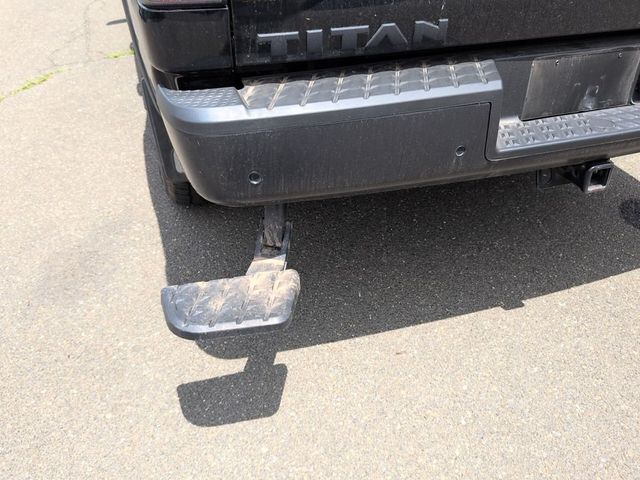 2024 Nissan Titan PRO-4X - 23034580 - 9