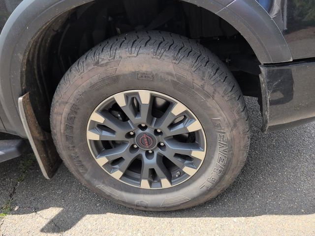 2024 Nissan Titan PRO-4X - 23034580 - 15