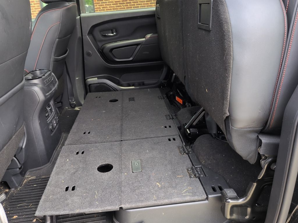 2024 Nissan Titan PRO-4X - 23034580 - 23
