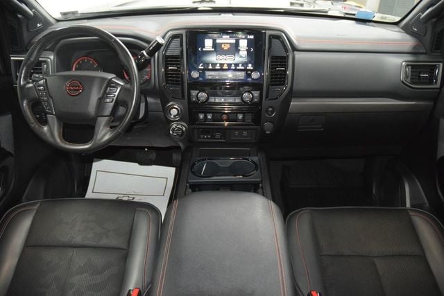 2024 Nissan Titan PRO-4X - 23034580 - 27