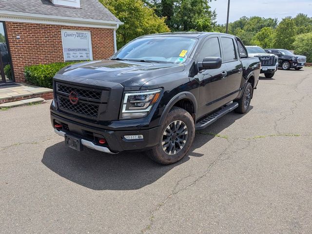 2024 Nissan Titan PRO-4X - 23034580 - 2